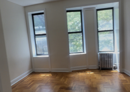 East 12th Street - Photo 1