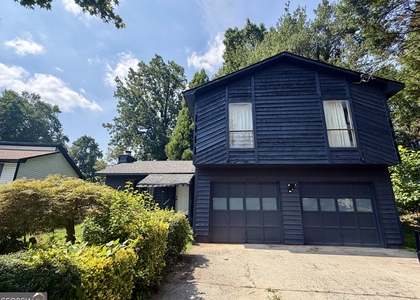5185 Paisley Court Nw - Photo 1