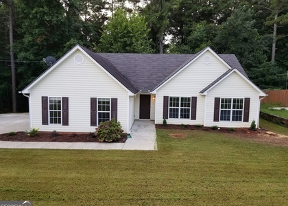 2720 Dacula Cove Circle - Photo 1