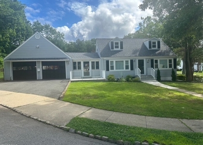 1 Hillairy Ct - Photo 1