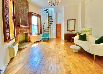 West 85th Street - Photo 1