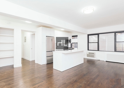 East 57 Street - Photo 1