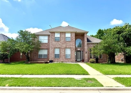 10109 Samantha Drive - Photo 1