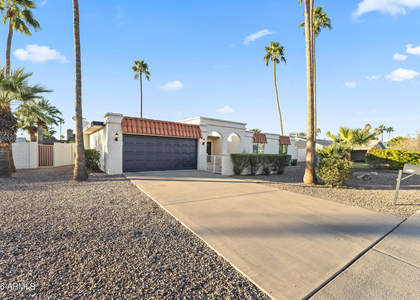 5245 E Acoma Drive - Photo 1