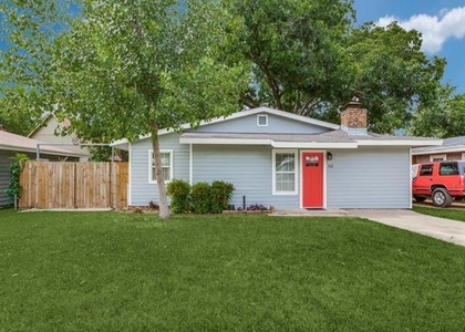512 Bluebonnet Drive - Photo 1
