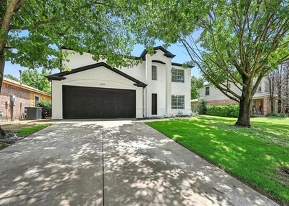 6218 Everglade Road - Photo 1