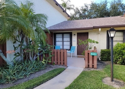 8083 Se Villa Circle - Photo 1