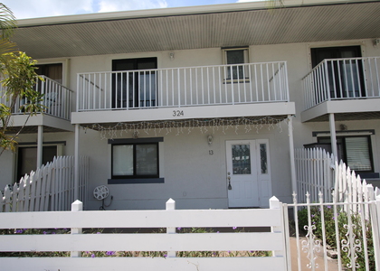324 W Pine Street - Photo 1