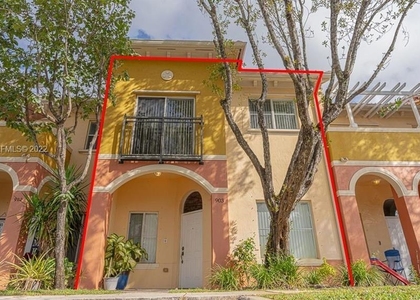 903 N Santa Catalina Circle - Photo 1