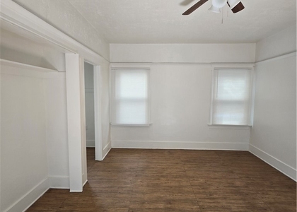 942 E 2nd - Photo 1