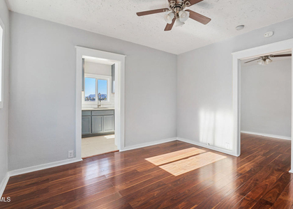 1488 W Sunset Boulevard - Photo 1