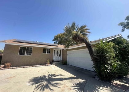 1315 Darby Street - Photo 1