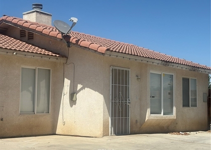5113 S H - Photo 1