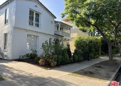 232 N La Peer Drive - Photo 1