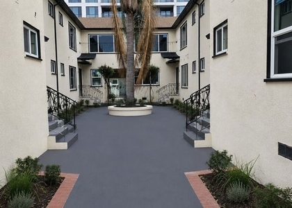 537 S Catalina Street - Photo 1