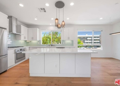 4320 Eagle Rock Boulevard - Photo 1