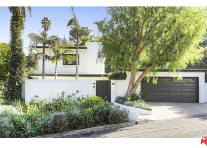 2154 Sunset Crest Drive - Photo 1