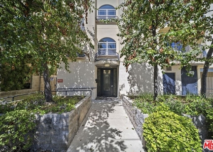5315 Bellingham Avenue - Photo 1