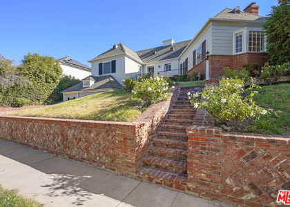 266 Denslow Avenue - Photo 1