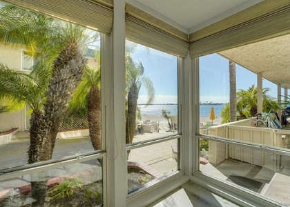 3920 Riviera Dr - Photo 1