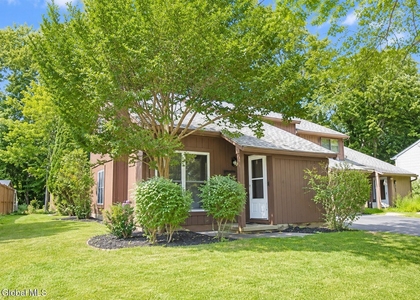 44 Thimbleberry Road - Photo 1