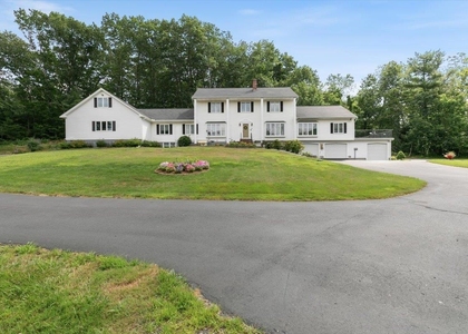 387 Main - Photo 1