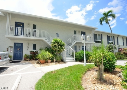 124 Penny Lane - Photo 1