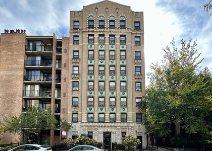 661 W Sheridan Road - Photo 1