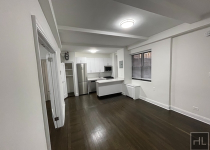 West 55 Street - Photo 1