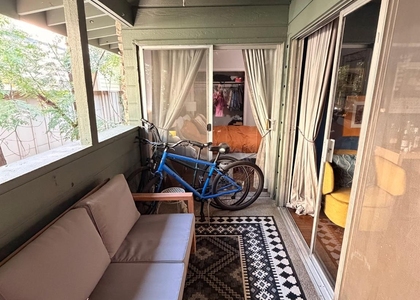 1304 Mariposa Dr - Photo 1