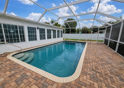 2130 Pinehurst Street - Photo 1