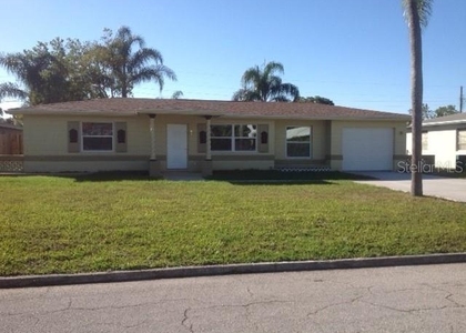 5982 52nd Avenue N - Photo 1