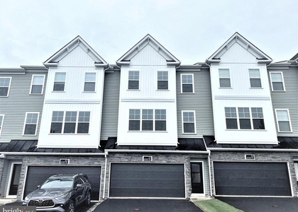 61 Becker Drive - Photo 1