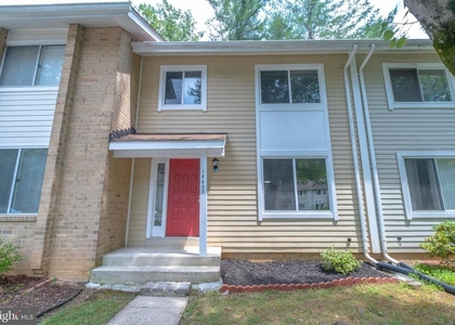 14435 Pebble Hill Lane S - Photo 1