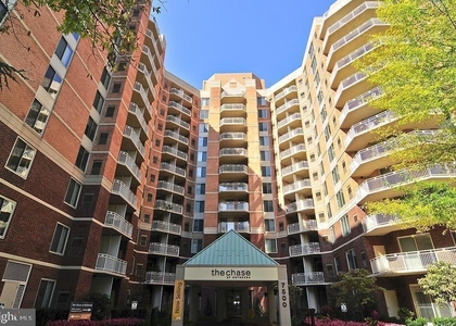 7500 Woodmont Avenue - Photo 1