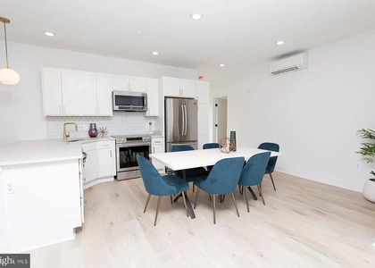 1617 Eastern Avenue - Photo 1