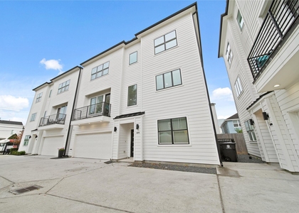 2510 Gray Street - Photo 1