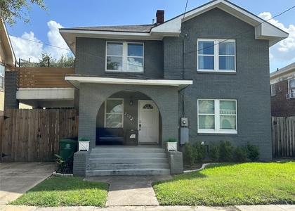 2108 Berry Street - Photo 1