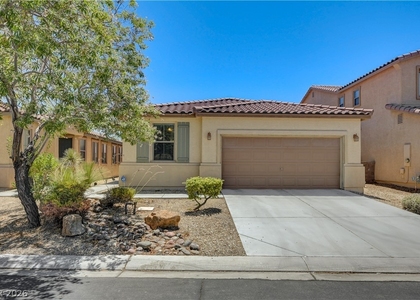 4345 Haven Point Avenue - Photo 1