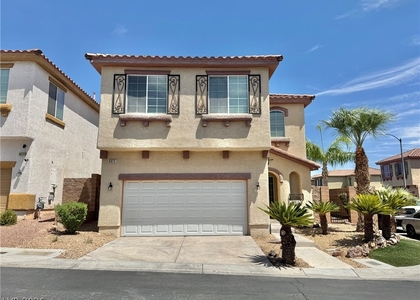 6012 Traviata Avenue - Photo 1