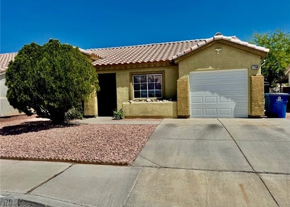 1708 Crystal Chimes Drive - Photo 1