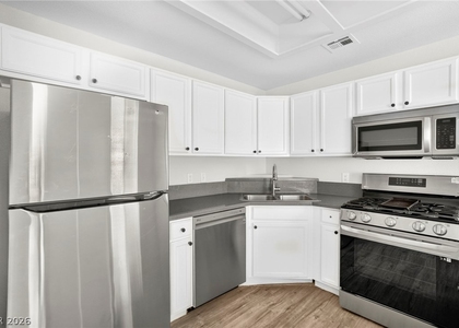 9580 W Reno Avenue - Photo 1