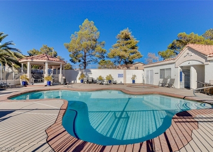 4040 Castle Cove Drive - Photo 1