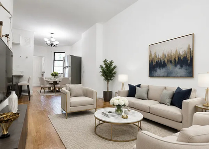 10th Avenue - Photo 1