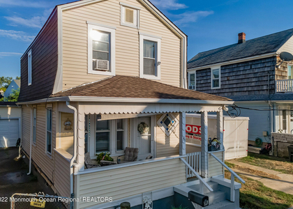 51 Seadrift Avenue - Photo 1
