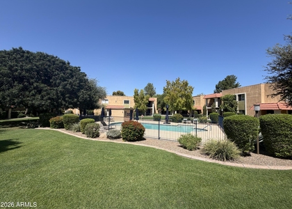 601 E Palo Verde Drive - Photo 1