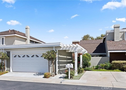 11 Pebblewood - Photo 1