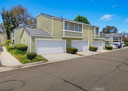 23411 Cambridge - Photo 1