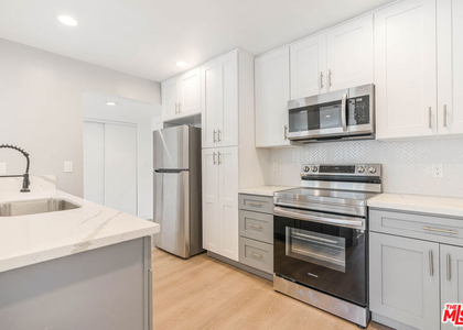 6275 Canterbury Drive - Photo 1
