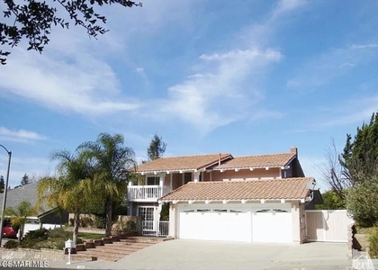 893 Lindawood Street - Photo 1